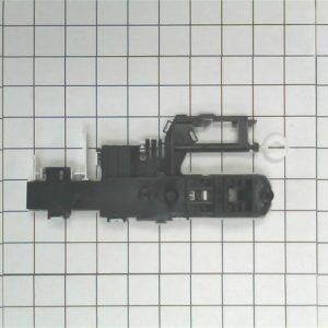 8201790  Spacer