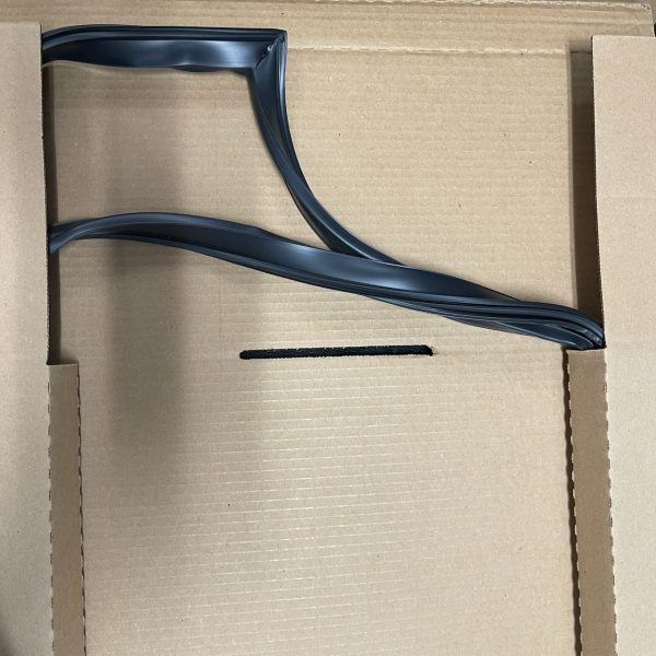 Frigidaire 216657201 Black Refrigerator Freezer Door Gasket