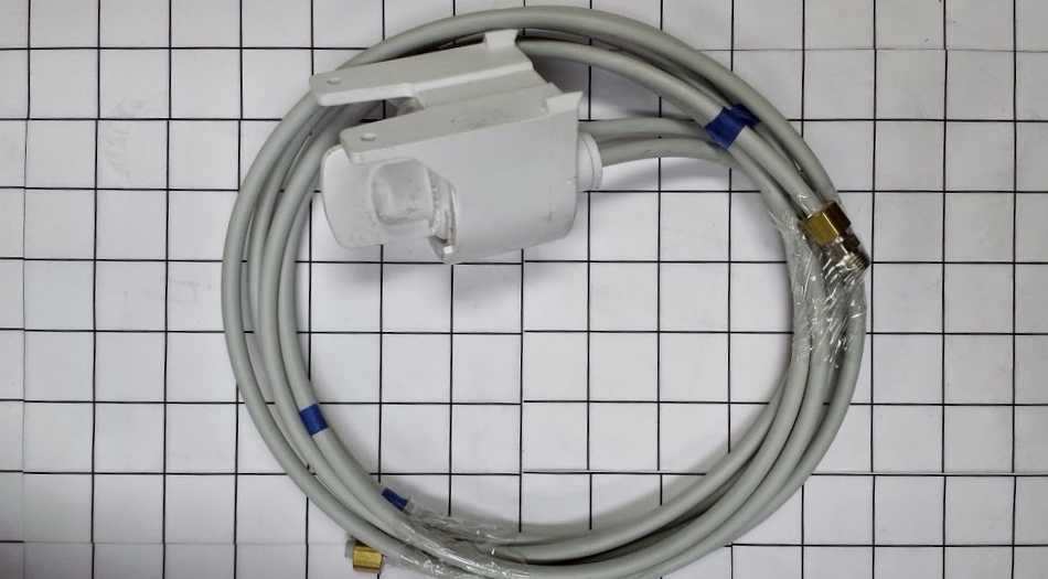 NLA WR17X11981 GE Water Filter Head w/tubing GE Appliance Parts