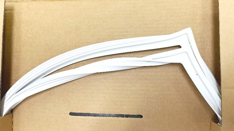 WR24X313 Refrigerator Freezer Door Gasket
