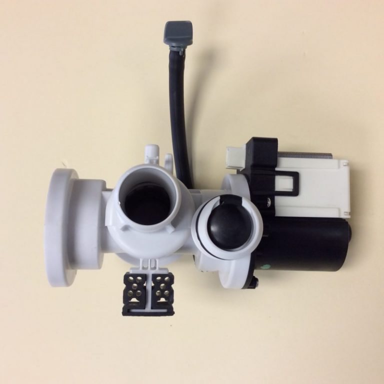 DC96-01585D Washer Water Drain Pump - Image 2
