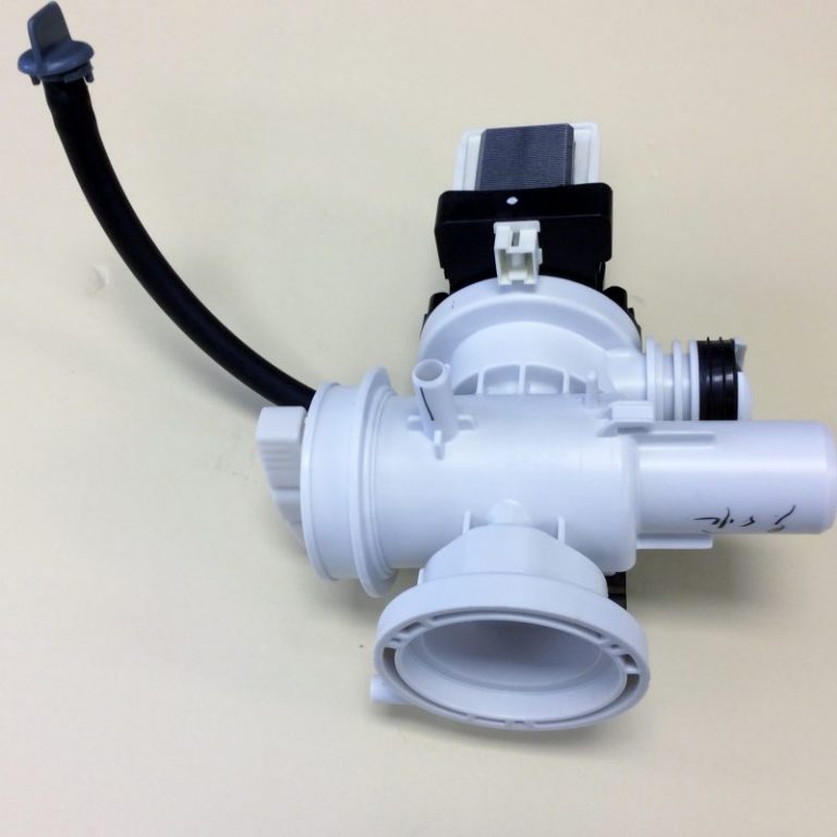 DC96-01585D Washer Water Drain Pump - Image 5