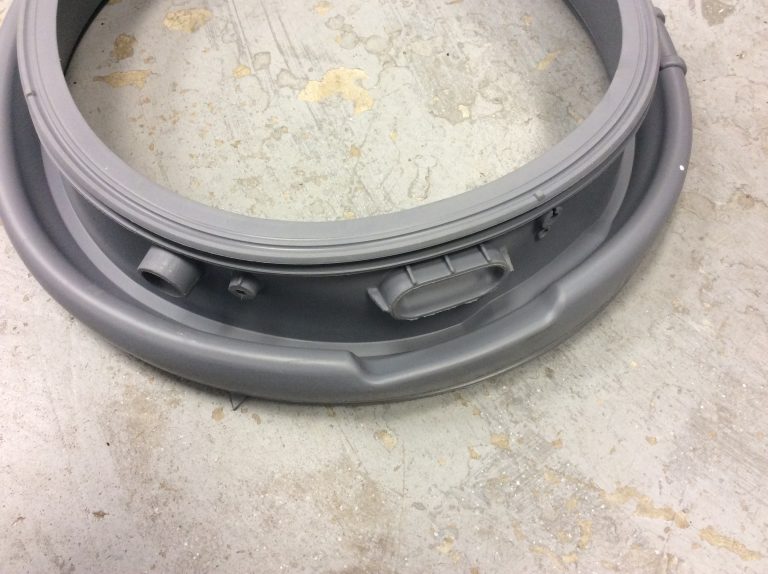 DC64-01570A Samsung Door-Diaphragm - Image 4